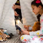 boppi® Teepee Play Tent Large Outdoor and Indoor Kids Portable Wooden Canvas Indian Wigwam Childrens Playhouse Girls Boys (Grey & White)