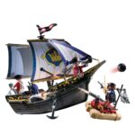 PLAYMOBIL 70412 Pirates Small Floating Pirate Ship with Raft