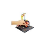 Hot Wheels Cityscape Downtown Tune Up Shop Track Set